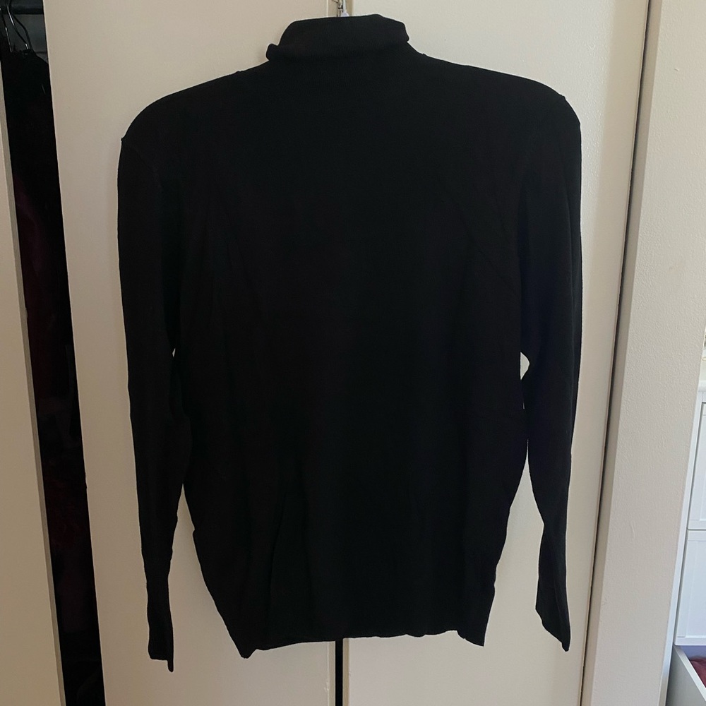 Zara Men's Turtleneck Sweater in Black